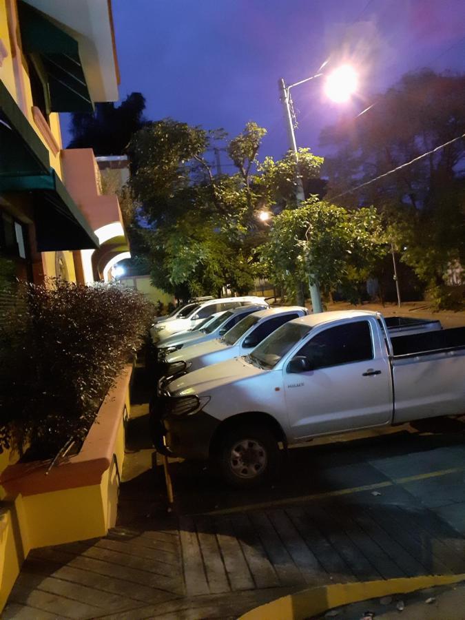 Hotel Brandts Los Robles De San Juan Managua Buitenkant foto