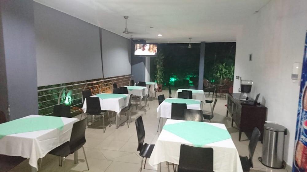 Hotel Brandts Los Robles De San Juan Managua Buitenkant foto
