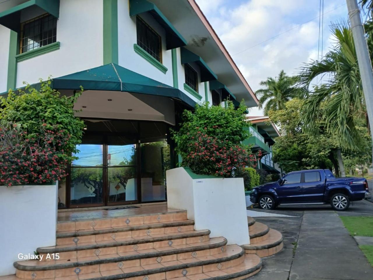 Hotel Brandts Los Robles De San Juan Managua Buitenkant foto