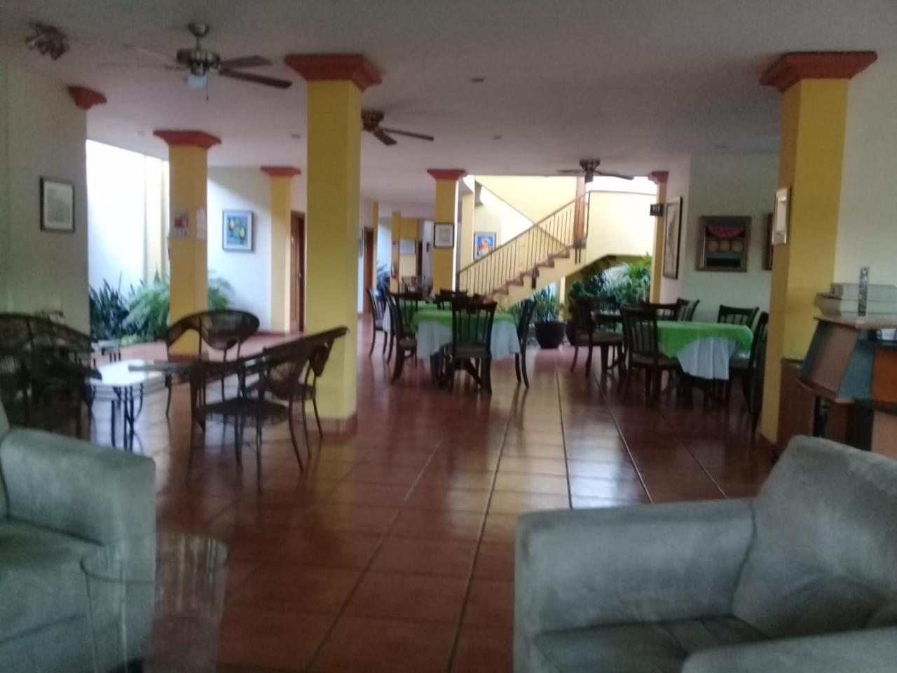 Hotel Brandts Los Robles De San Juan Managua Buitenkant foto